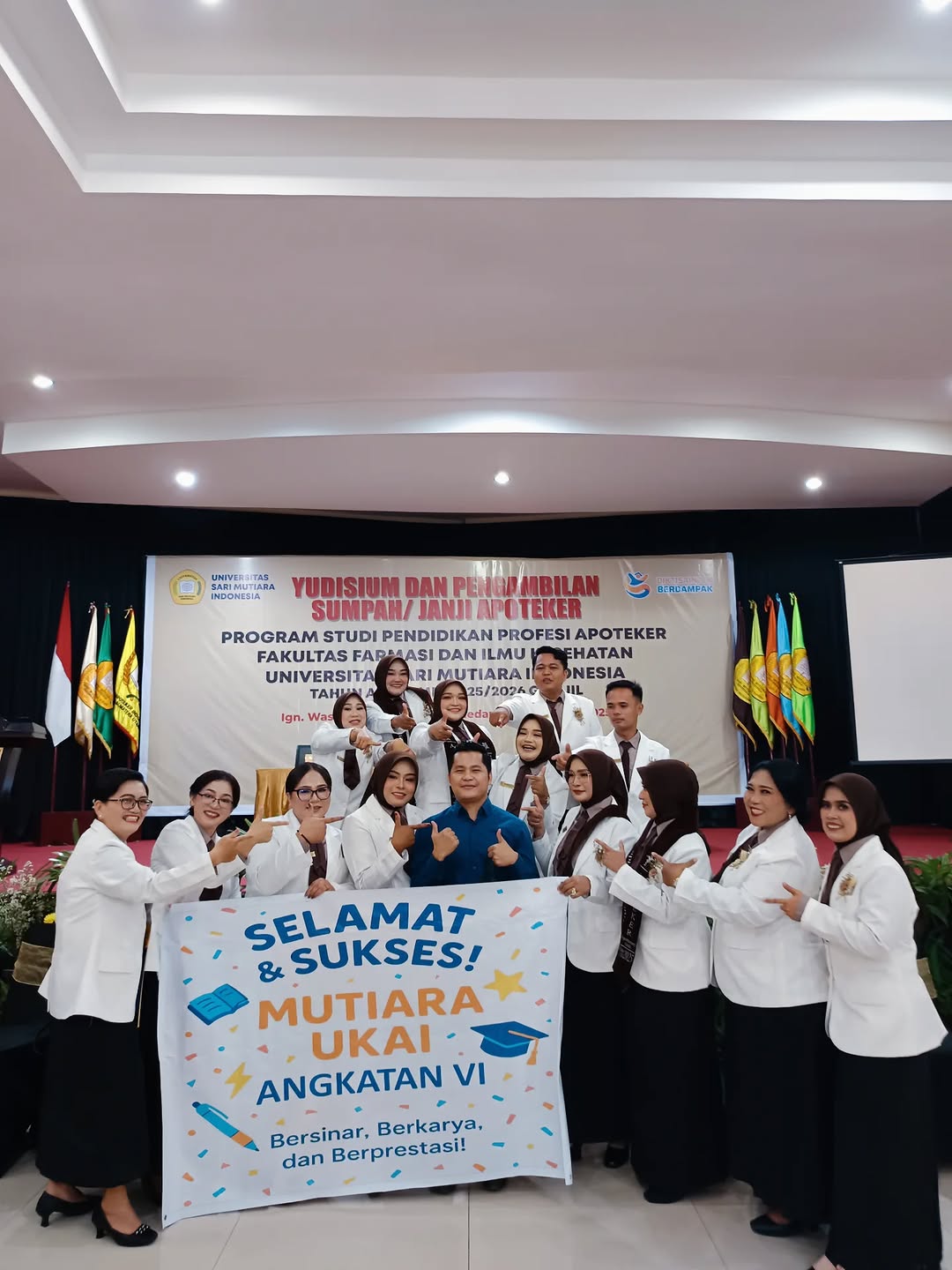 Doa yang ddilangitkan tidak pernah kembali dalam keadaan kosong 🩷...